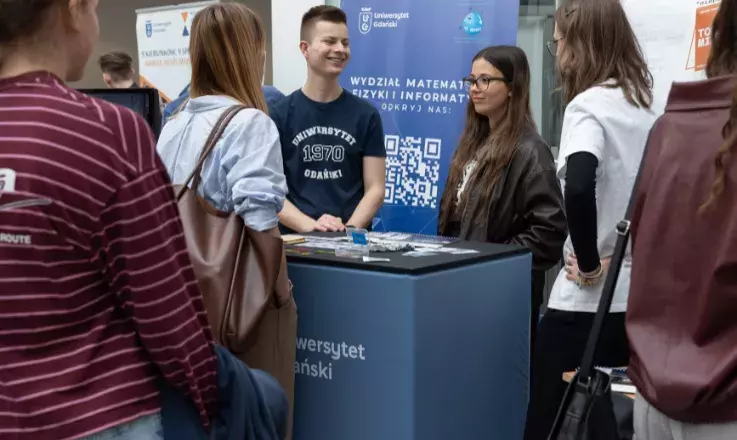 stoisko podczas dnia otwartego na WNS 2026 