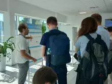 uczestnicy na sesji plakatowej