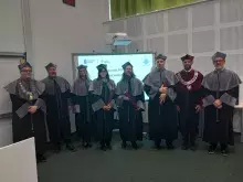 wręczenie dyplomów dla dr hab. inż. Anety Lewkowicz, prof. UG, dr. hab. Johna Selby, dr. hab. Thomasa Zlosnika