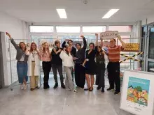 organizatorzy Miasteczka Przedsiębiorczości na korytarzu