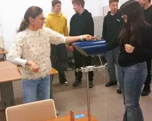 demonstracja fali dźwiękowej