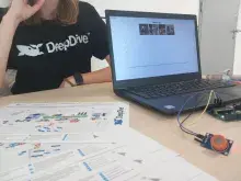 stoisko KN DeepDive z alkomatem
