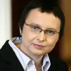 Katarzyna Hall